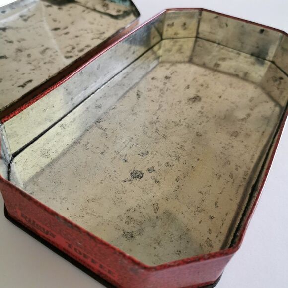 Vintage Riley's Toffees Tin - Empty Candy Container British Tavern Art Retro - Picture 8 of 10